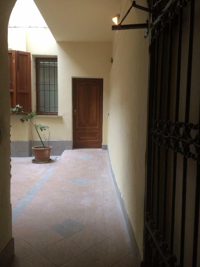 Suite Del Borgo - Affittacamere - Guest House Bologna Ngoại thất bức ảnh