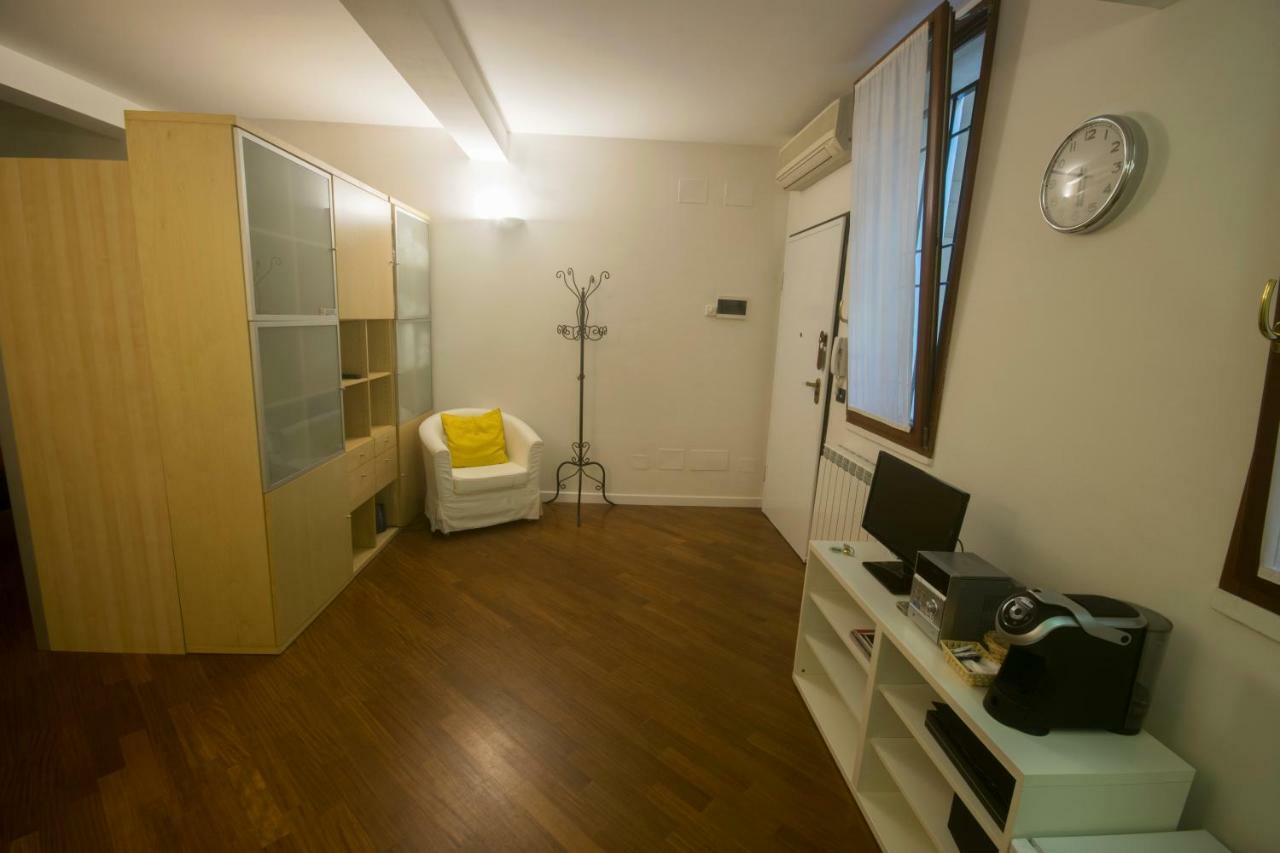 Suite Del Borgo - Affittacamere - Guest House Bologna Ngoại thất bức ảnh