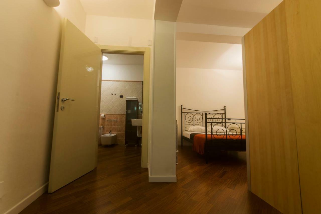 Suite Del Borgo - Affittacamere - Guest House Bologna Ngoại thất bức ảnh