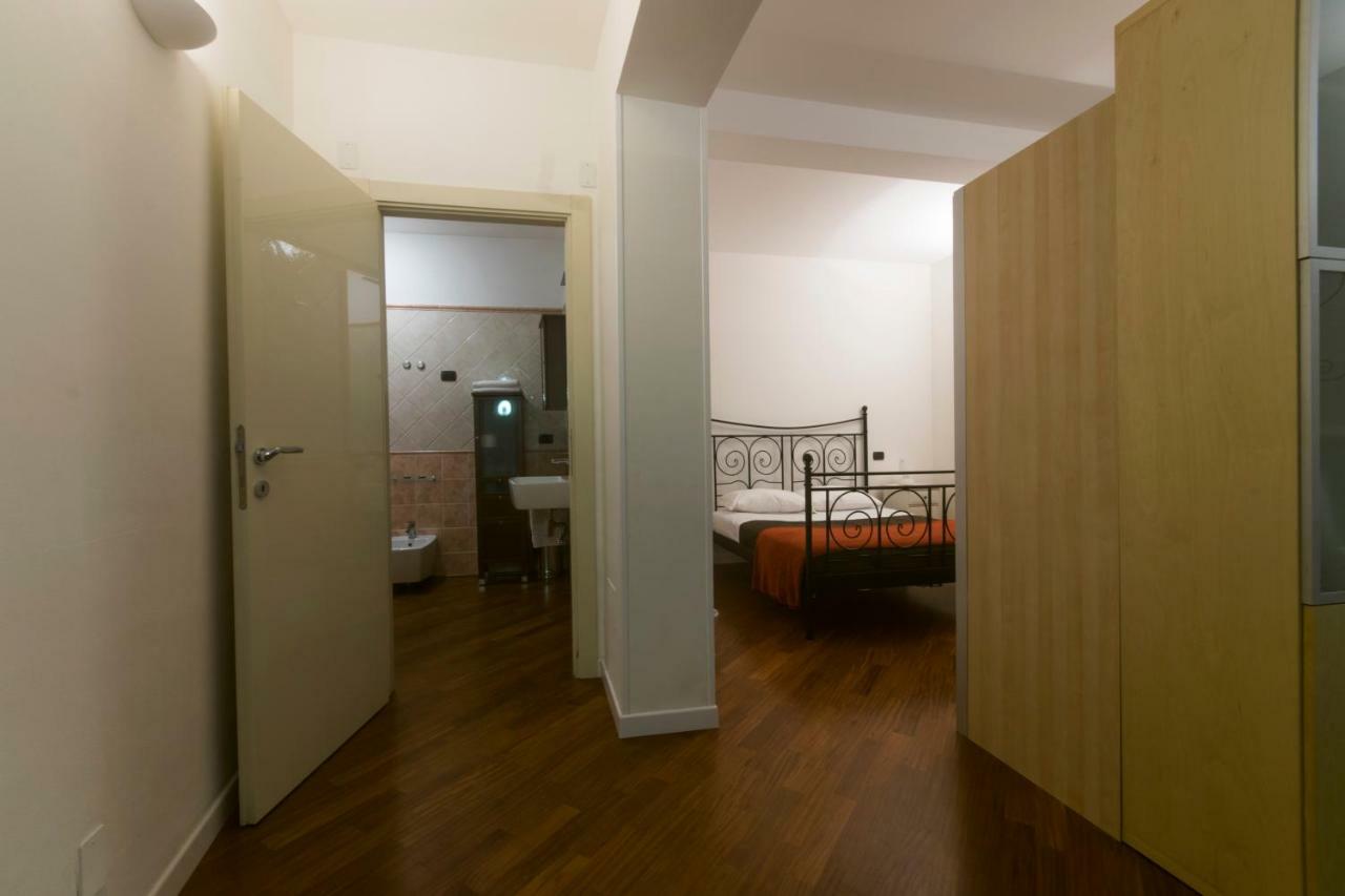 Suite Del Borgo - Affittacamere - Guest House Bologna Ngoại thất bức ảnh