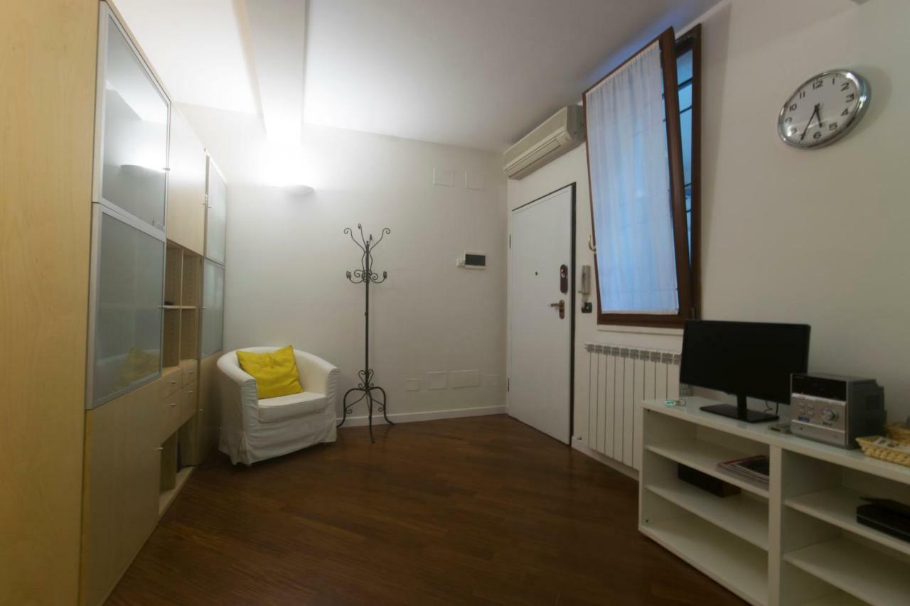 Suite Del Borgo - Affittacamere - Guest House Bologna Ngoại thất bức ảnh