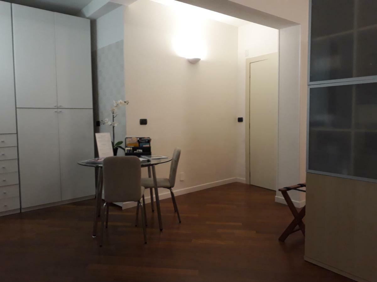 Suite Del Borgo - Affittacamere - Guest House Bologna Ngoại thất bức ảnh
