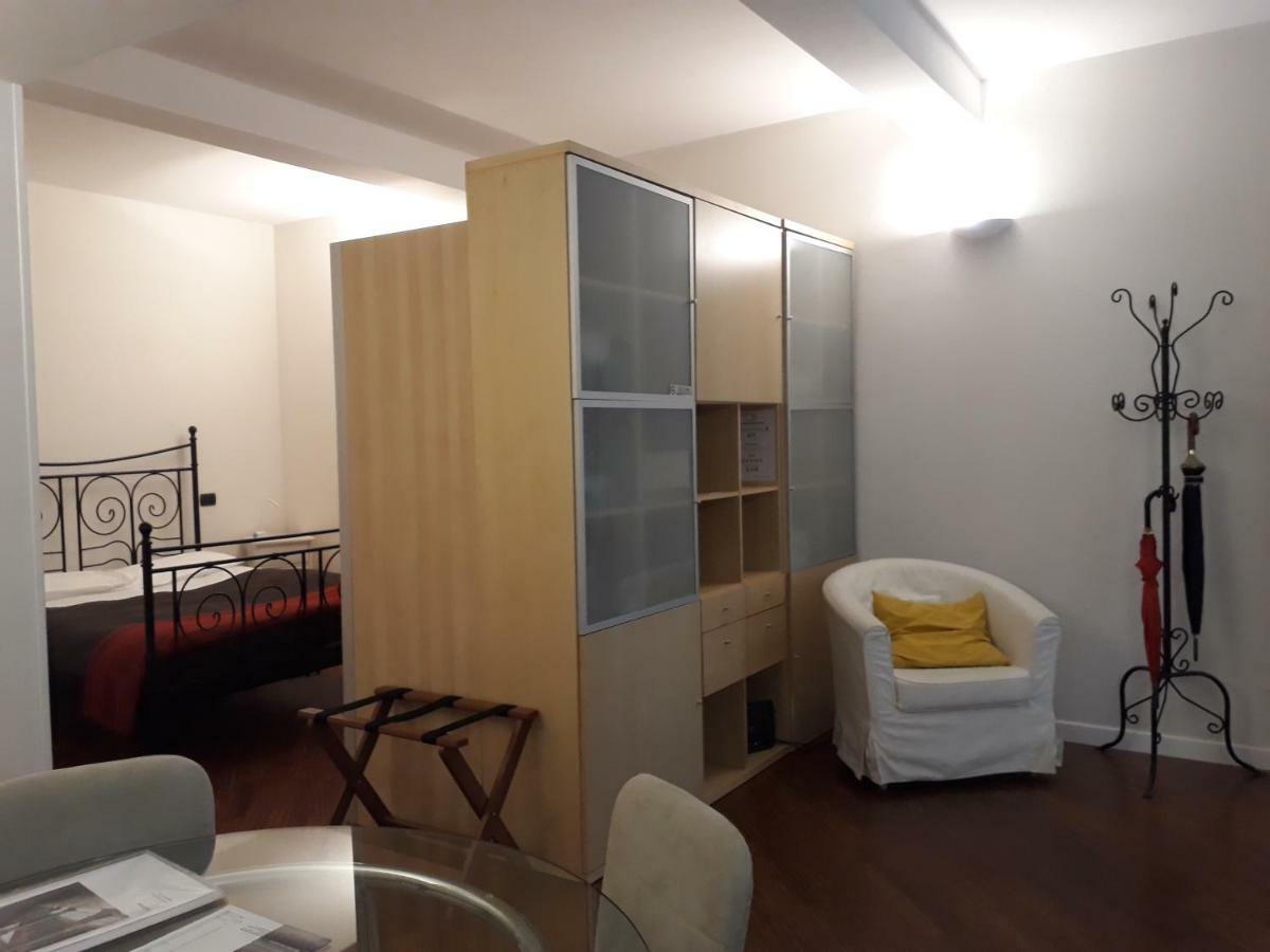 Suite Del Borgo - Affittacamere - Guest House Bologna Ngoại thất bức ảnh